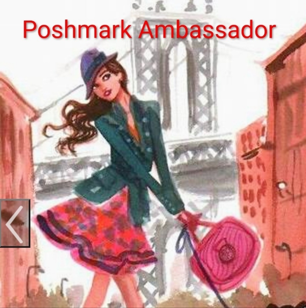 Poshmark Ambassador ♥️ Fashion Designer ❤️ Seller & Buyer ♥️